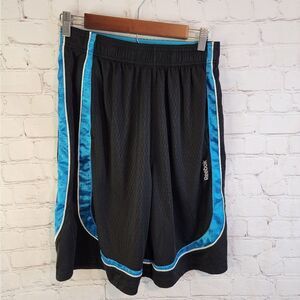 Men's Reebok athletic shorts size, Medium
